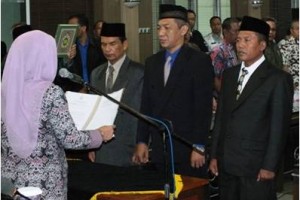 Prosesi pelantikan BPSK Kabupaten Kuningan.